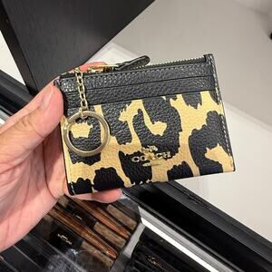 Coach Mini Skinny Id Case With Leopard Print CBL75 Gold/Leopard Multi